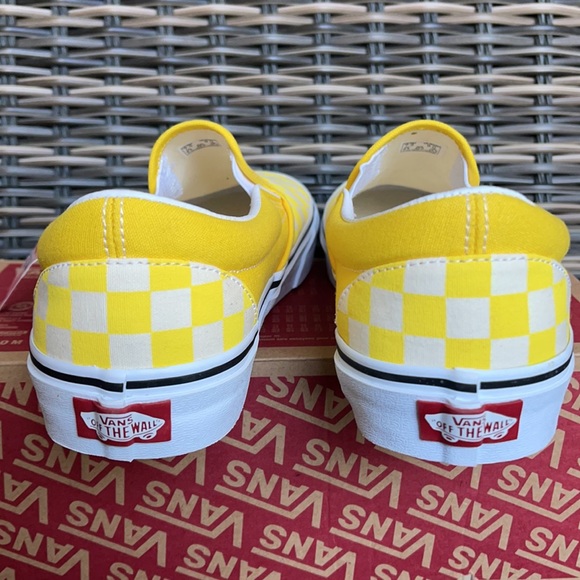 Vans Classic Slip-On Checkerboard Cyber Yellow/True White WMNS - Picture 14 of 16
